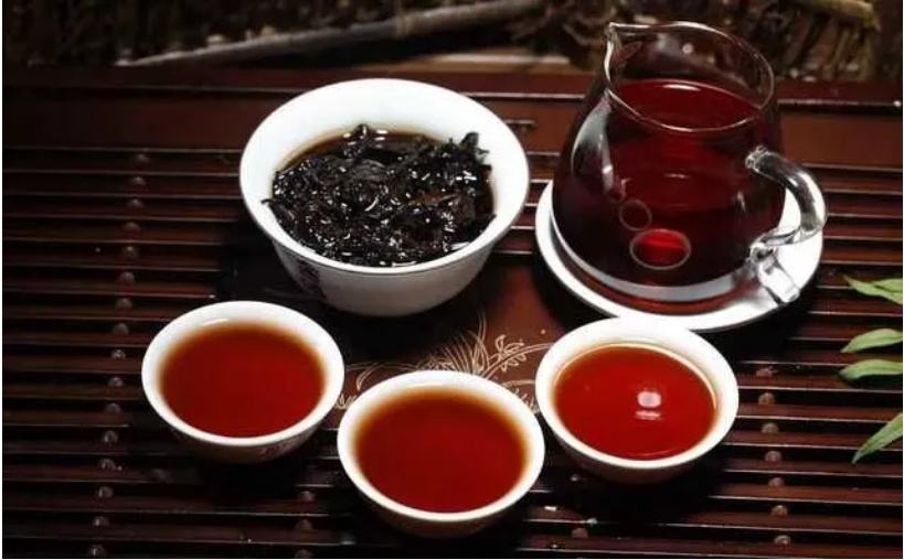 黑茶飲用有哪些禁忌？犯了禁忌黑茶有什么功效？